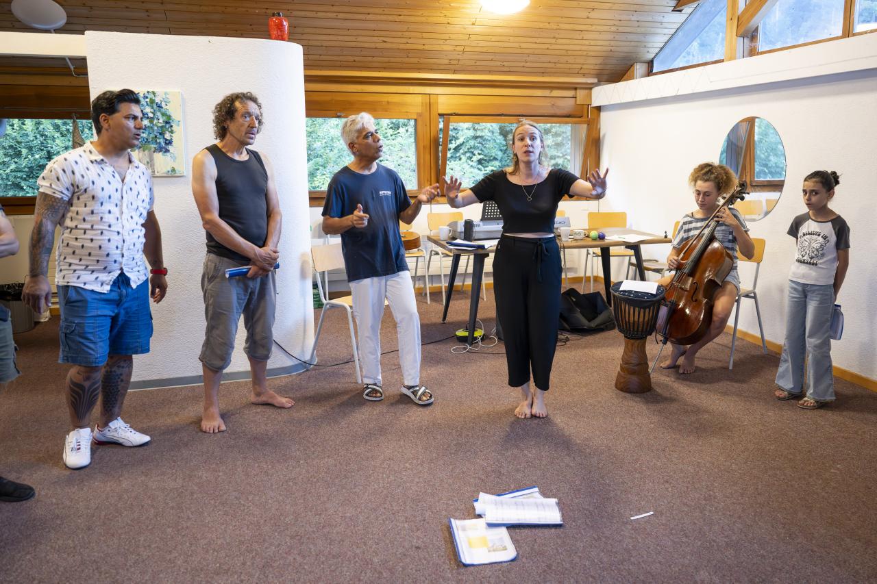 Personen bei der Chorprobe