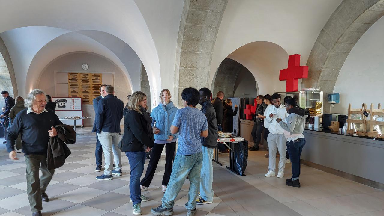 Bersucher:innen vom Tag der offenen Tür 